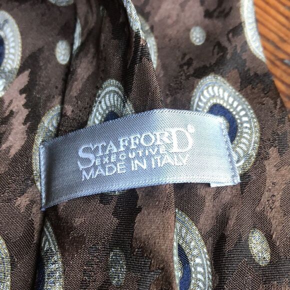 Stafford Executive 100% Silk Hand Tie Made in Italy - Picture 4 of 5